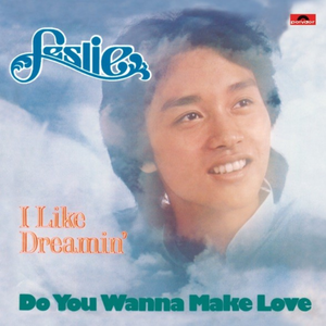 极品美鲍张开B人狗性交
